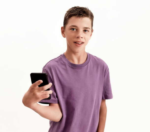 boy with iphone